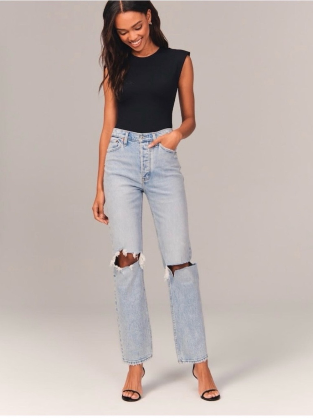 Abercrombie 90’s High Rise Dad Jeans Light Wash 29 8 Short